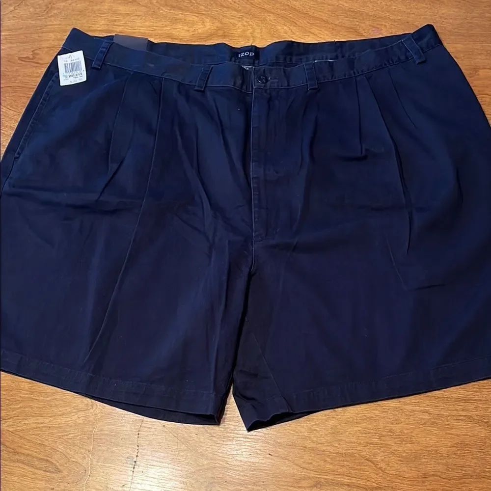 Izod Pleated Navy Flat Front Shorts